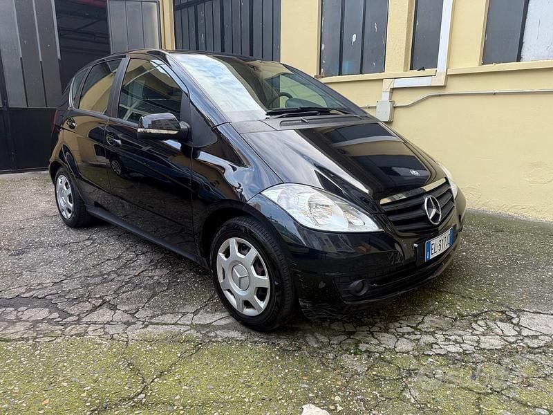 Usata Mercedes A180 Premium 109 CV (80 kW) 2012 Other Berlina