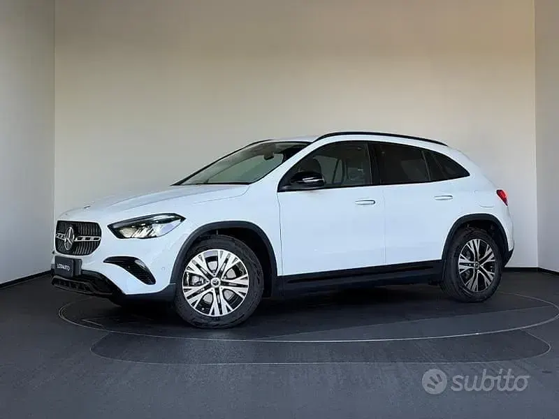 Usata Mercedes GLA200 Advanced 2024 Bianco SUV