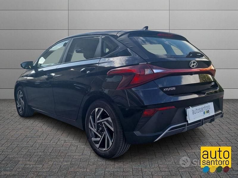 Usata Hyundai i20 84 CV (61 kW) 2023 Nero Utilitaria