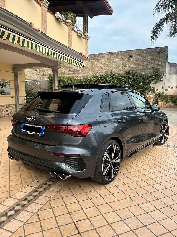 Usata Audi S3 Edition .1 310 CV (228 kW) 2021 Grigio Berlina