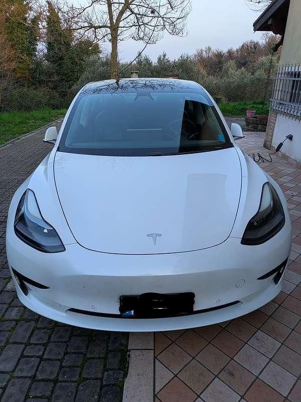 Usata Tesla Model 3 Standard Range 88 kW (120 CV) 2020 Bianco Berlina