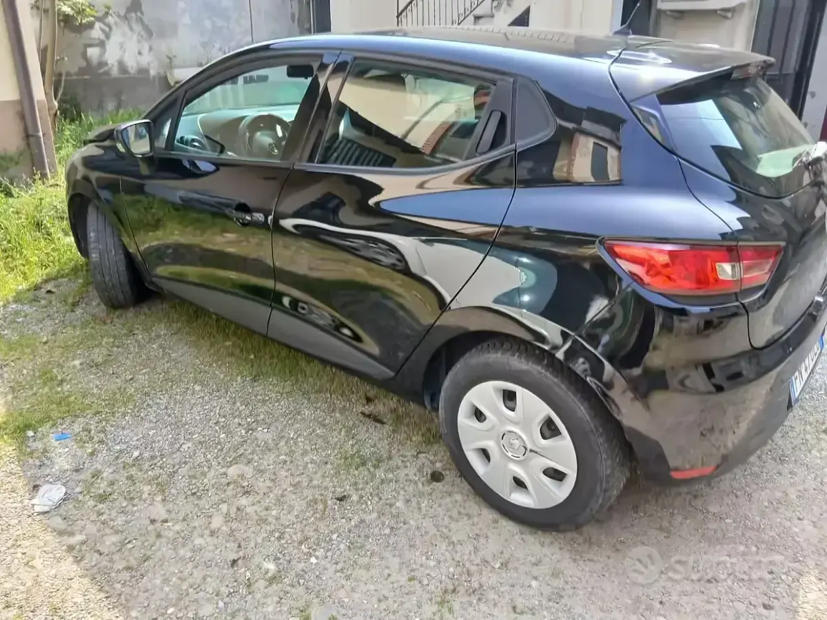 Usata Renault Clio IV 75 CV (55 kW) 2018 Nero Berlina