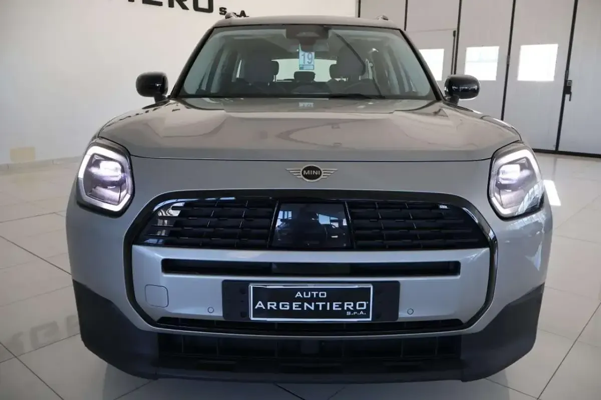 Usata Mini Cooper Countryman Classic 150 CV (110 kW) 2025 Melting silver SUV