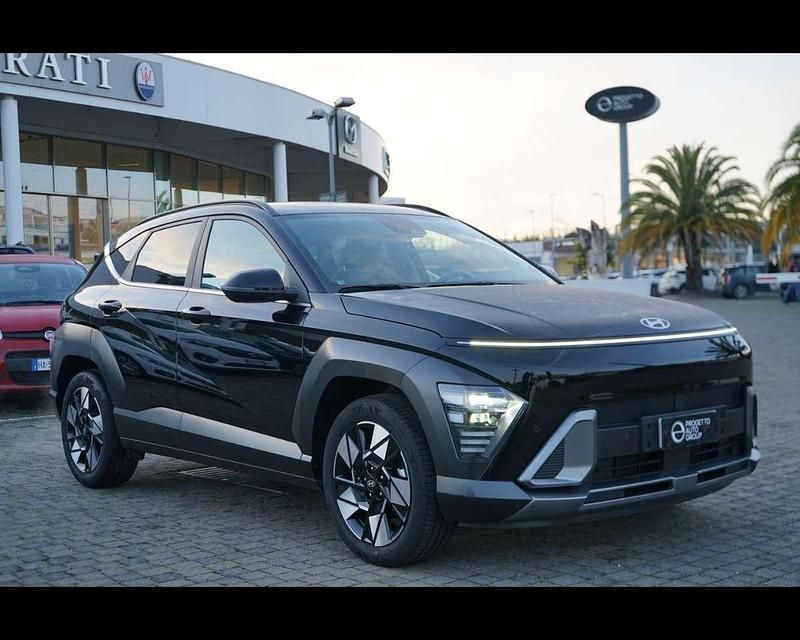 Usata Hyundai Kona 44 CV (32 kW) 2023 Phantom black SUV