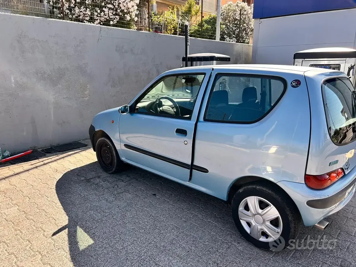 Usata Fiat Seicento 39 CV (28 kW) 1998 Bluazzurro Utilitaria