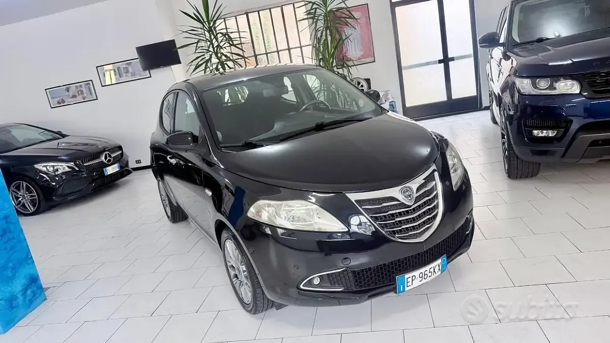 Usata Lancia Ypsilon S 86 CV (63 kW) 2012 Nero Utilitaria