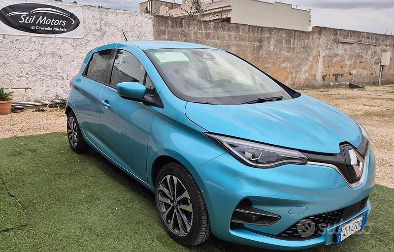 Usata Renault Zoe Intens 50 kW (69 CV) 2020 Blu Utilitaria