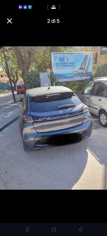 Usata Peugeot 208 Allure 102 CV (75 kW) 2020 Utilitaria