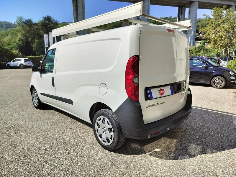 Occasion Fiat Doblò 120 ch (88 kW) 2019 Blanc Monospace
