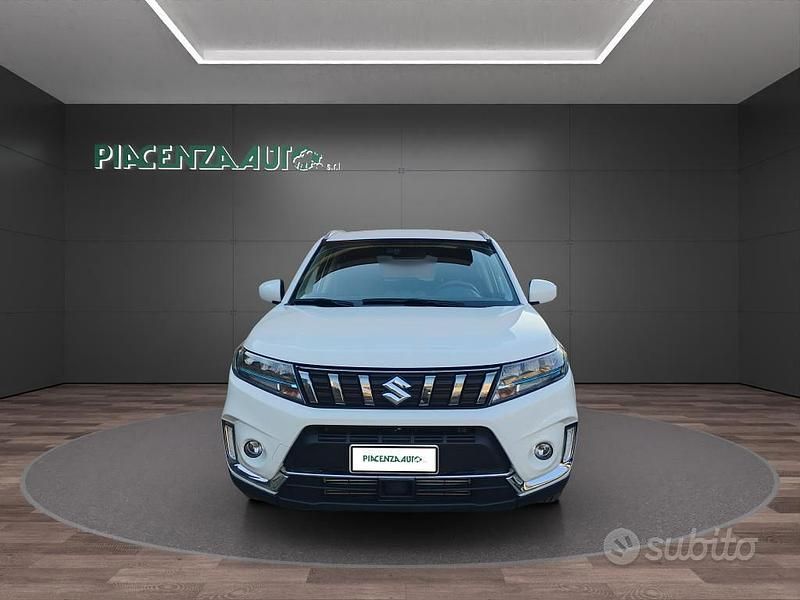 Usata Suzuki Vitara Cool 129 CV (94 kW) 2024 Bianco SUV