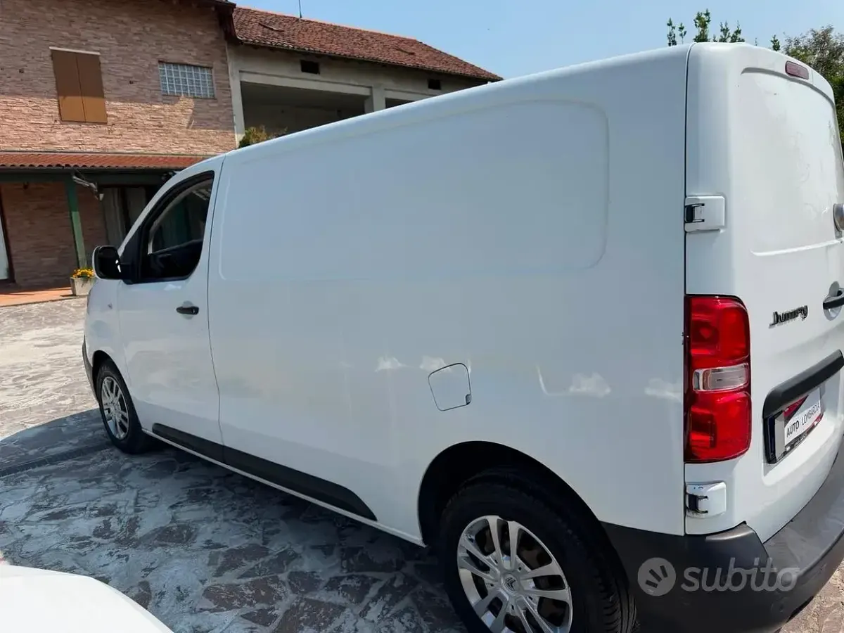 Usata Citroën Jumpy 122 CV (89 kW) 2016 Bianco Monovolume
