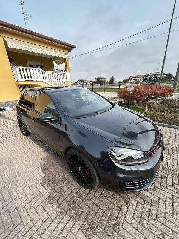 Usata VW Golf VI GTI 211 CV (155 kW) 2011 Grigio Utilitaria