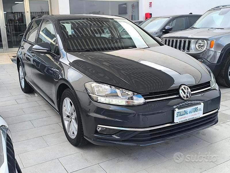 Usata VW Golf VII Business 115 CV (84 kW) 2019 Grigio Berlina