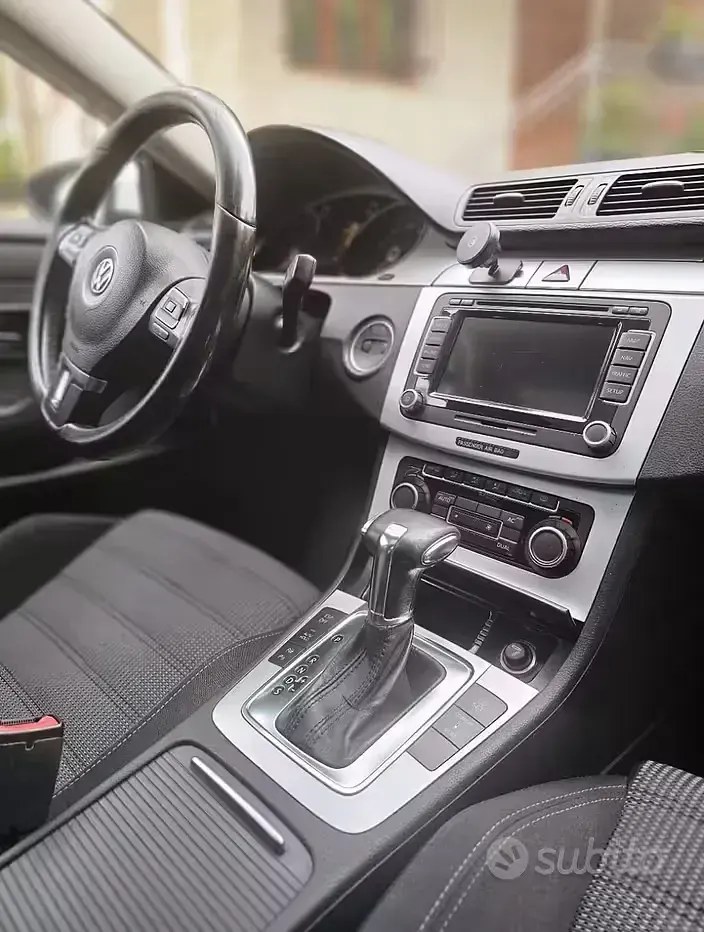 Usata VW Passat 170 CV (125 kW) 2010 Bianco Coupé