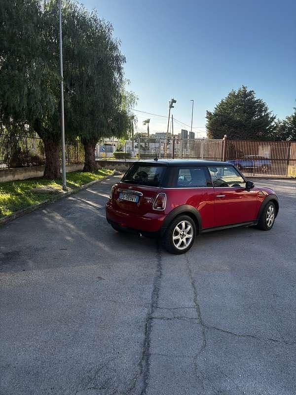 Usata Mini Cooper Chili 120 CV (88 kW) 2006 Rosso Utilitaria