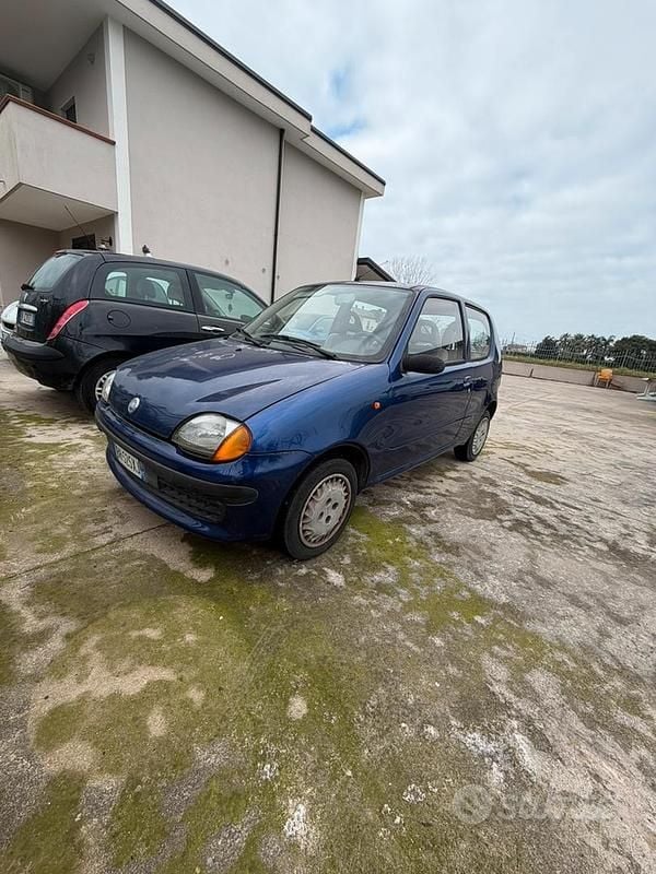 Usata Fiat 600 2000 Blu Utilitaria