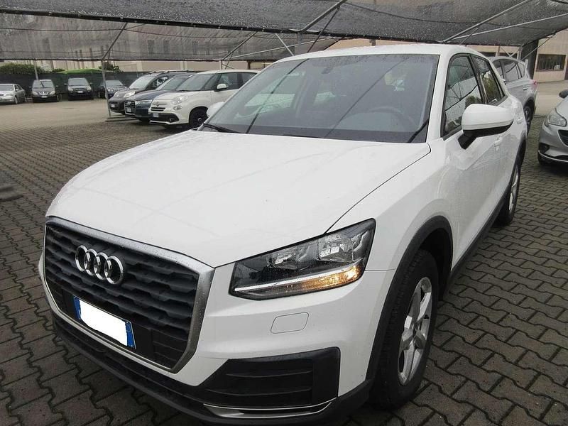 Bianco Usata 2020 Audi Q2 Business SUV | 21.500 € (Buon prezzo) - Immagine 1/4