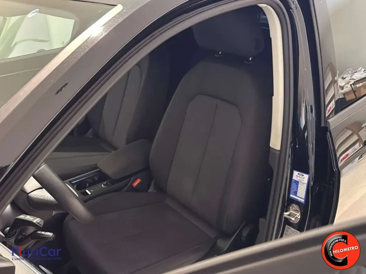 Usata Audi Q3 150 CV (110 kW) 2023 Nero SUV