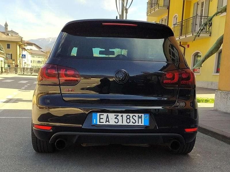 Usata VW Golf VI GTI 211 CV (155 kW) 2010 Utilitaria