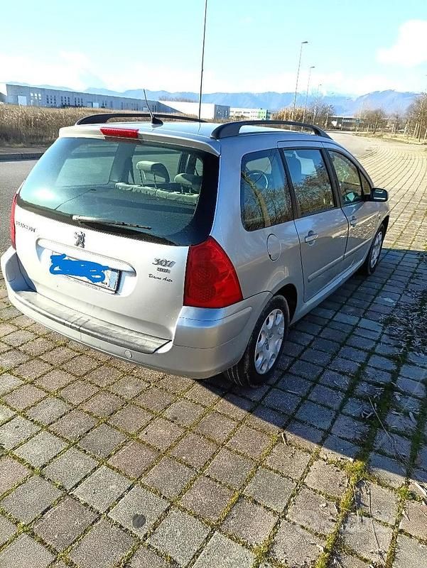 Usata Peugeot 307 90 CV (66 kW) 2007 Grigio Station wagon