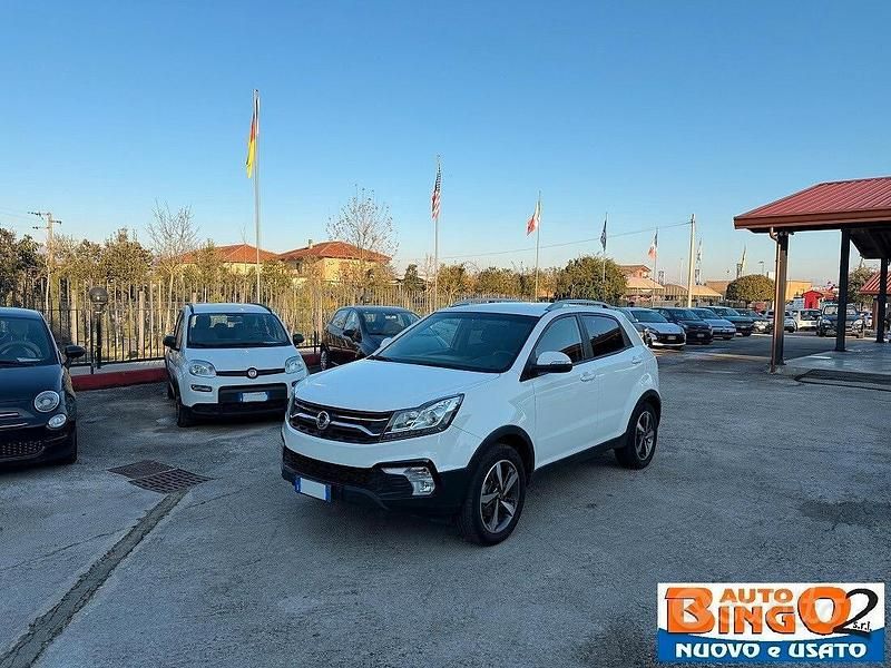 Bianco Usata 2018 Ssangyong (KGM) Korando Limited SUV | 9800 € (Buon prezzo) - Immagine 1/4
