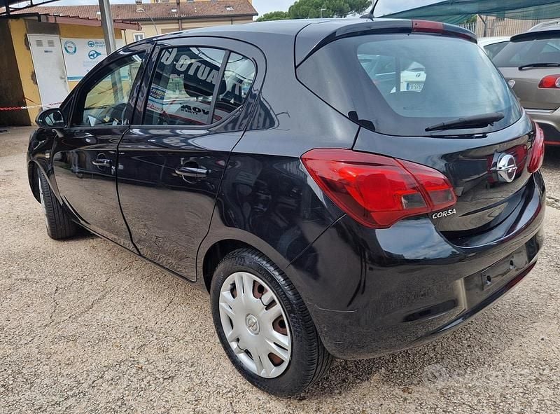 Usata Opel Corsa Cosmo 90 CV (66 kW) 2016 Nero Utilitaria