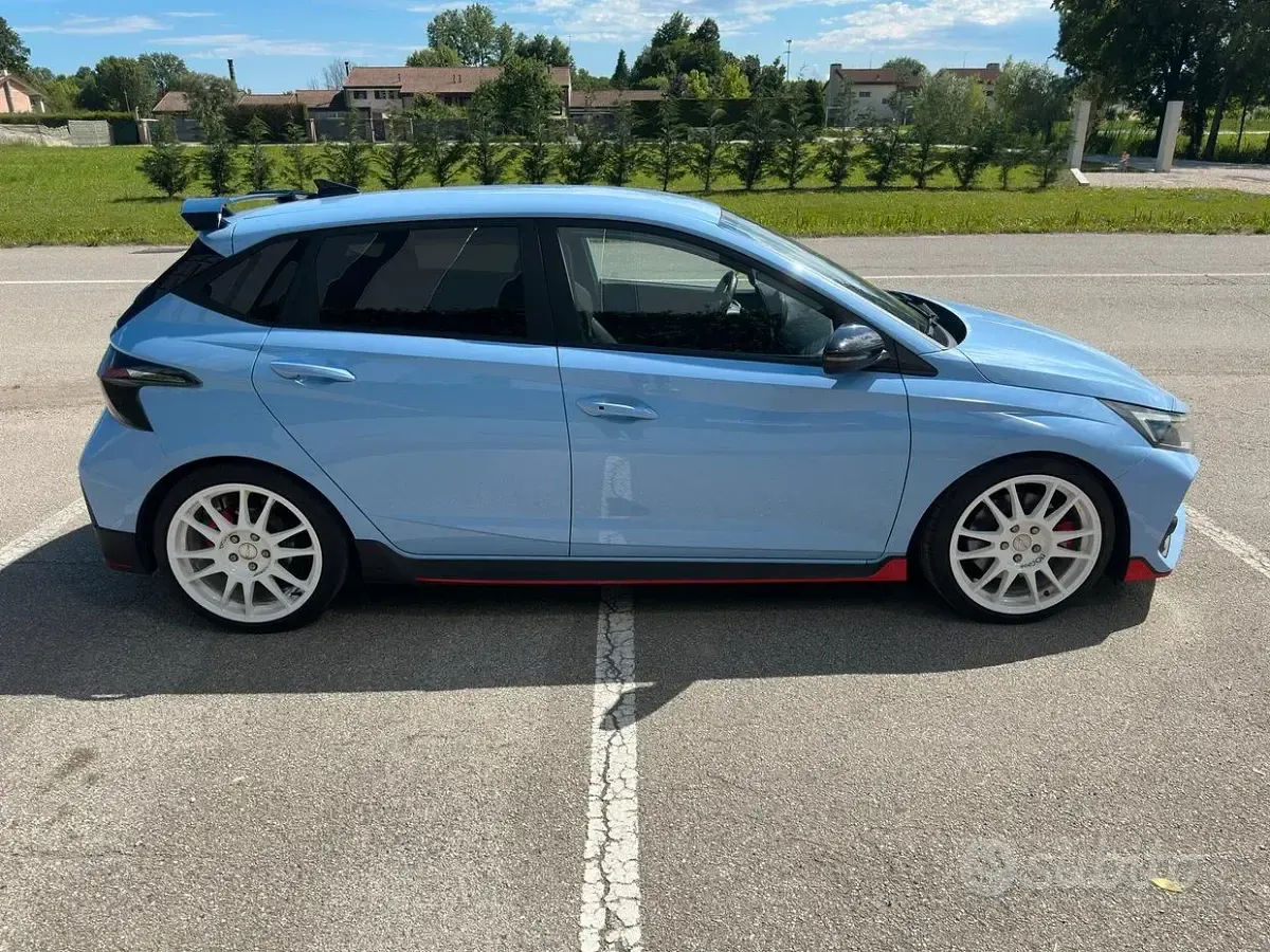 Usata Hyundai i20 N Performance 204 CV (150 kW) 2024 Blu Utilitaria