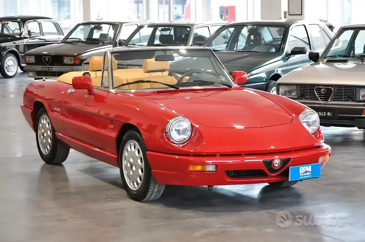 Usata Alfa Romeo Spider 107 CV (78 kW) 1992 Cabrio