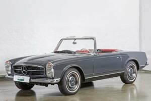 Usata Mercedes 230 150 CV (110 kW) 1963 Grigio Cabrio