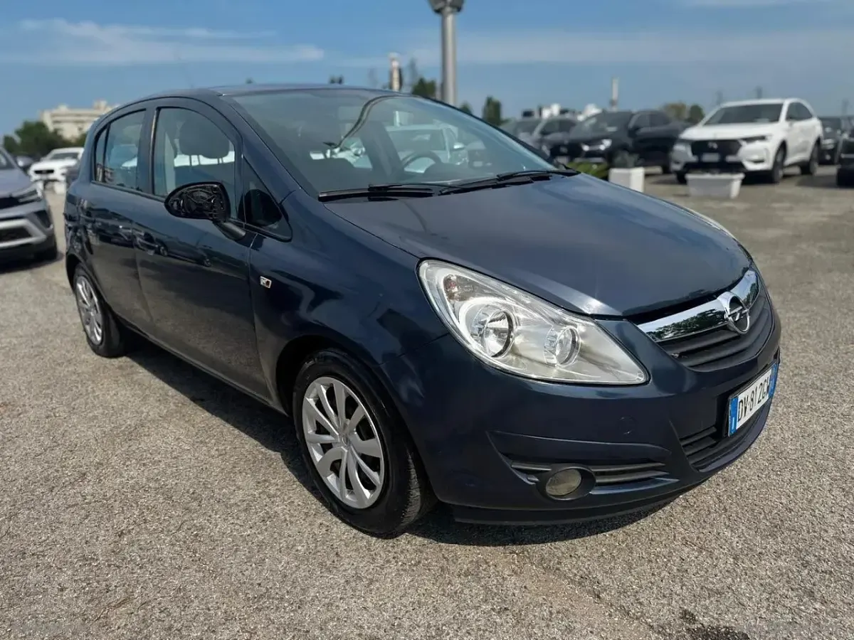 Usata Opel Corsa Club 80 CV (58 kW) 2009 Blu Berlina