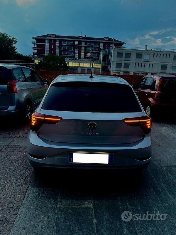 Usata VW Polo Life 80 CV (58 kW) 2023 Grigio Berlina