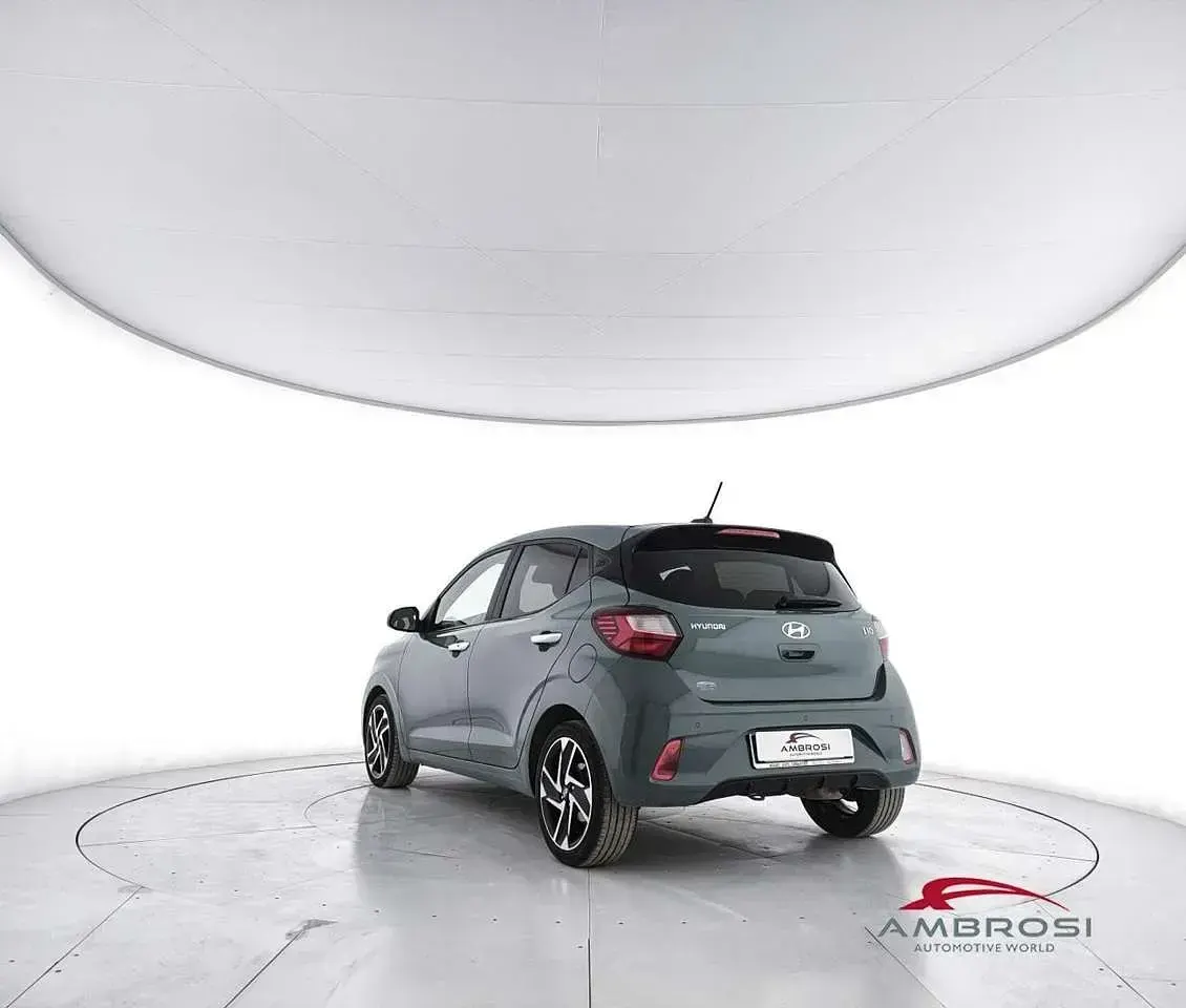 Usata Hyundai i10 Prime 67 CV (49 kW) 2024 Verde Utilitaria