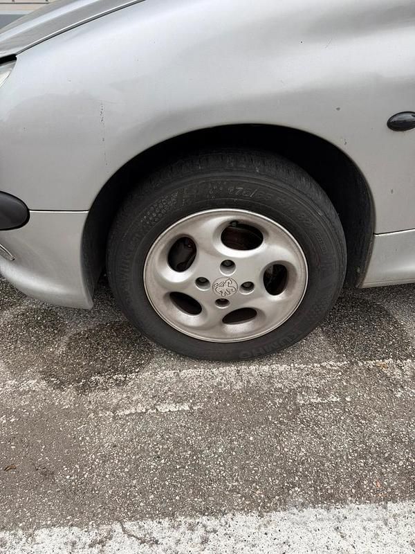 Usata Peugeot 206 2004 Grigio Berlina