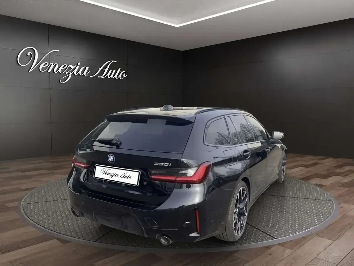 Usata BMW 330 M Sport 245 CV (180 kW) 2025 Nero Station wagon