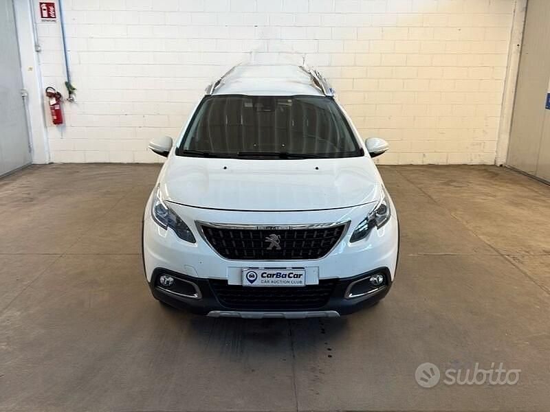 Usata Peugeot 2008 Allure 110 CV (80 kW) 2018 Bianco SUV