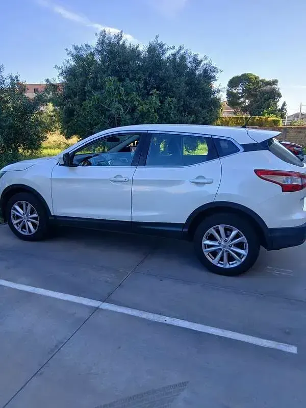 Usata Nissan Qashqai 360º 117 CV (86 kW) 2014 SUV