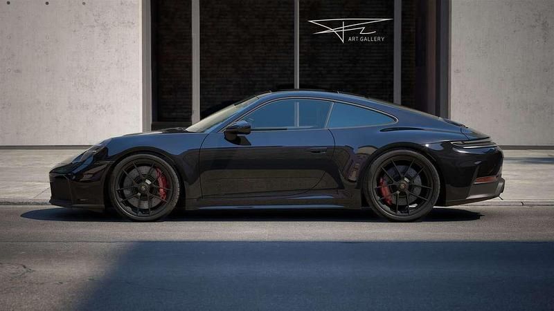 Usata Porsche 911 485 CV (356 kW) 2026 Nero luxor Coupé