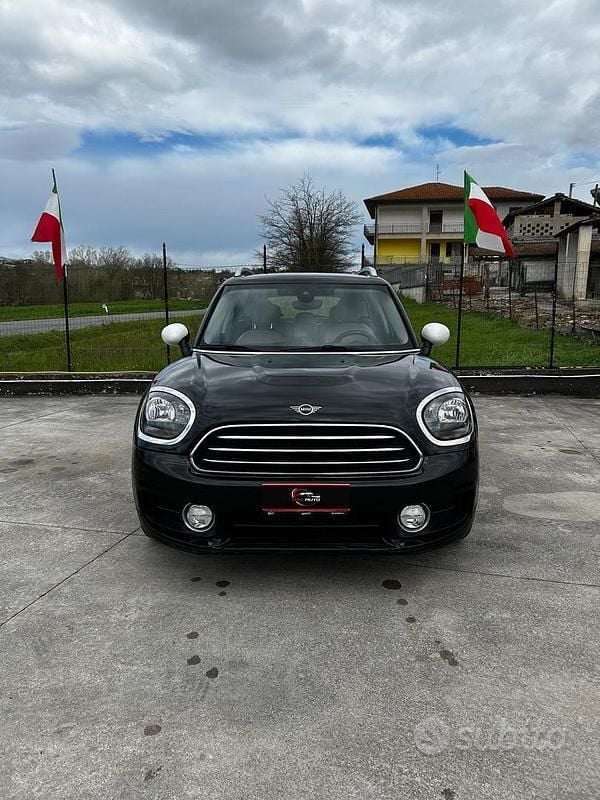 Usata Mini Cooper D Countryman 149 CV (109 kW) 2017 Nero SUV