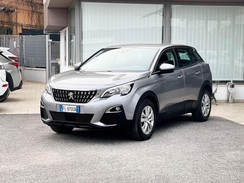 Usata Peugeot 3008 131 CV (96 kW) 2017 Argento SUV