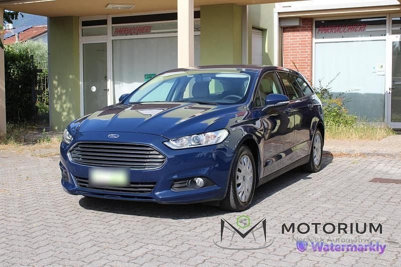 Usata Ford Mondeo S 150 CV (110 kW) 2016 Blu Station wagon
