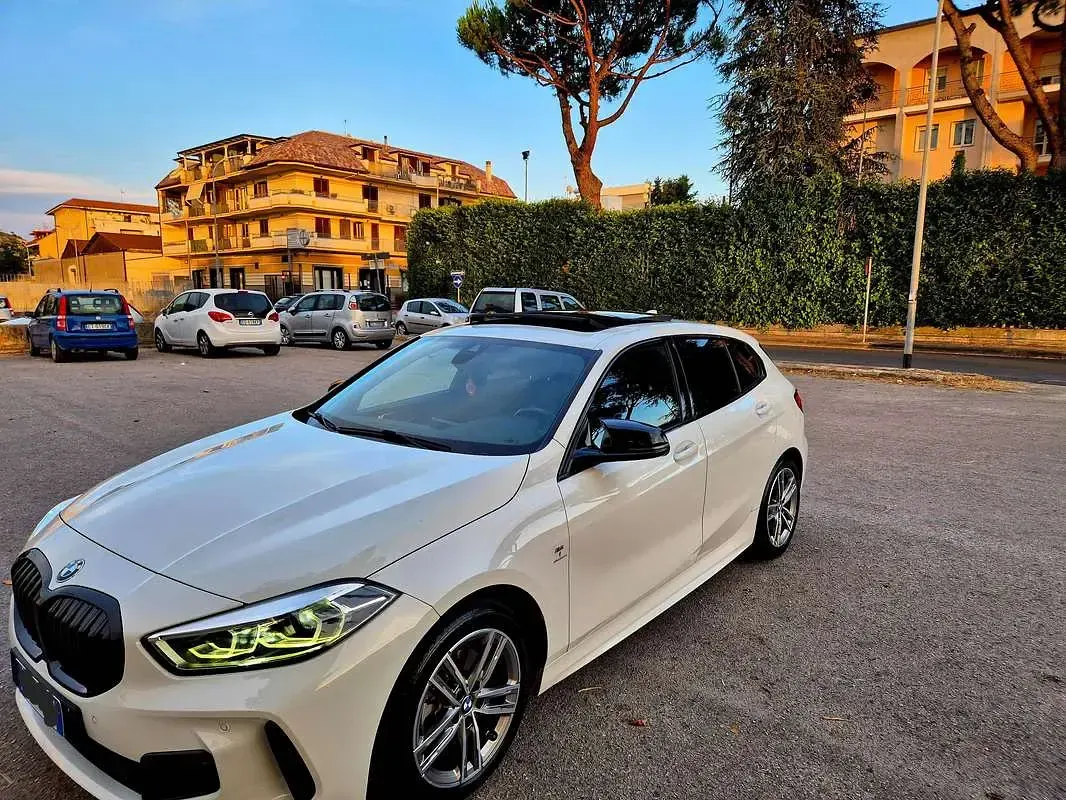 Usata BMW 118 M Sport 150 CV (110 kW) 2021 Bianco Berlina