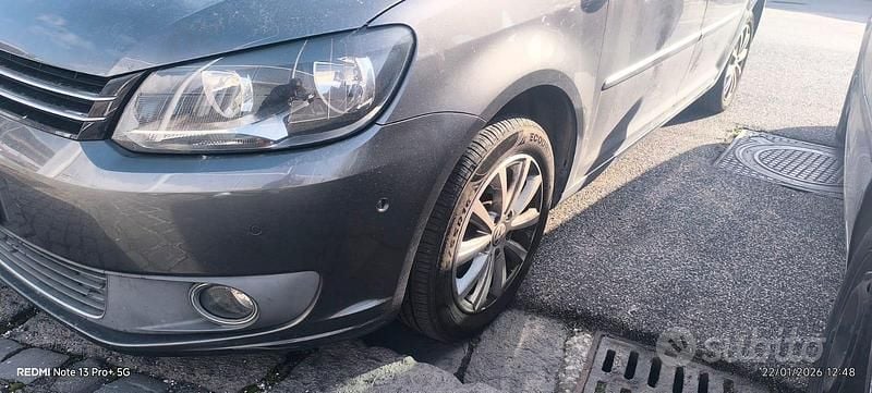 Usata VW Touran 150 CV (110 kW) 2011 Grigio Monovolume