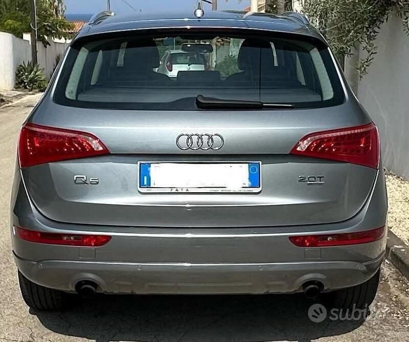Usata Audi Q5 211 CV (155 kW) 2009 Argento SUV