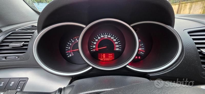 Usata Kia Sorento 197 CV (144 kW) 2012 Grigio SUV