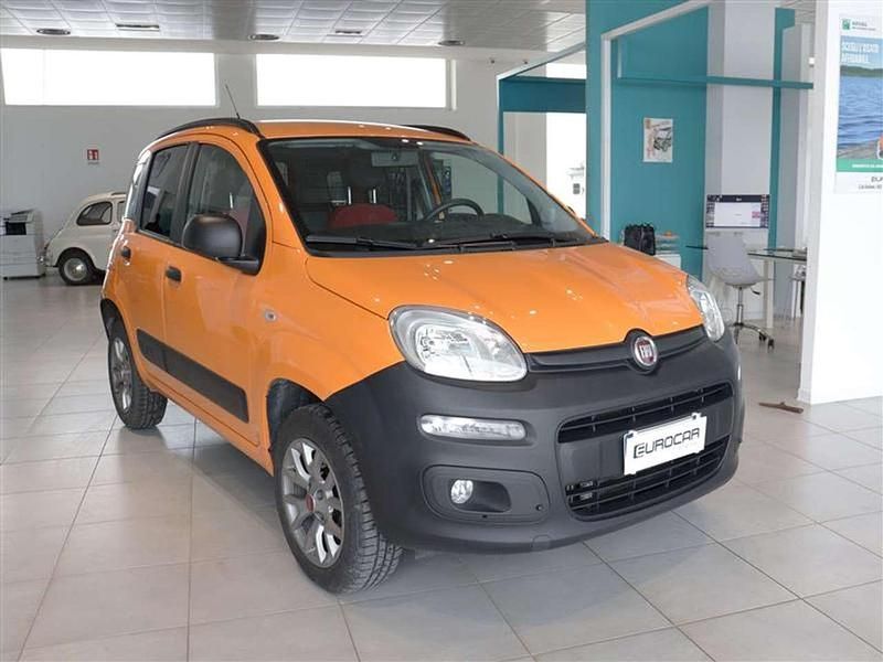 Usata Fiat Panda Climbing 80 CV (58 kW) 2017 Arancio Utilitaria
