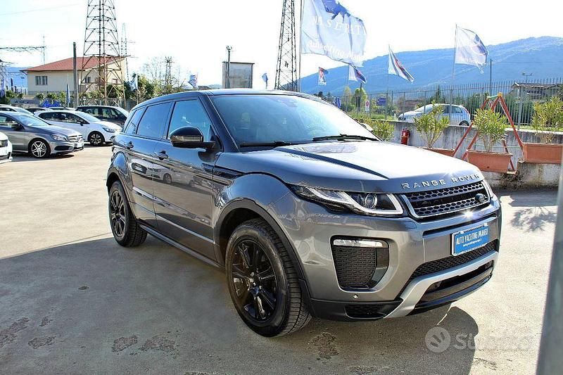 Usata Land Rover Range Rover evoque SE Dynamic 151 CV (111 kW) 2016 Gray SUV