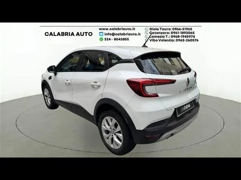 Usata Renault Captur Zen 100 CV (73 kW) 2021 Bianco SUV