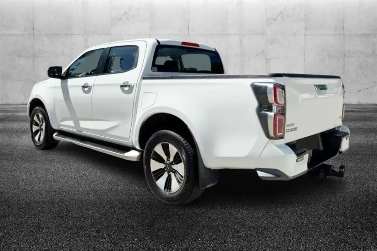 Usata Isuzu D-Max 163 CV (119 kW) 2022 Bianco Pick-up