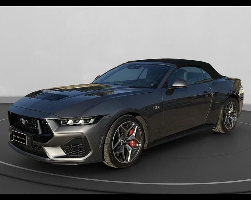 Usata Ford Mustang GT Convertible 446 CV (328 kW) 2024 Cabrio