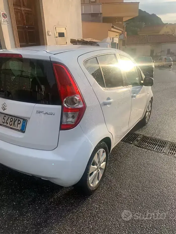 Usata Suzuki Splash 86 CV (63 kW) 2010 Bianco Utilitaria